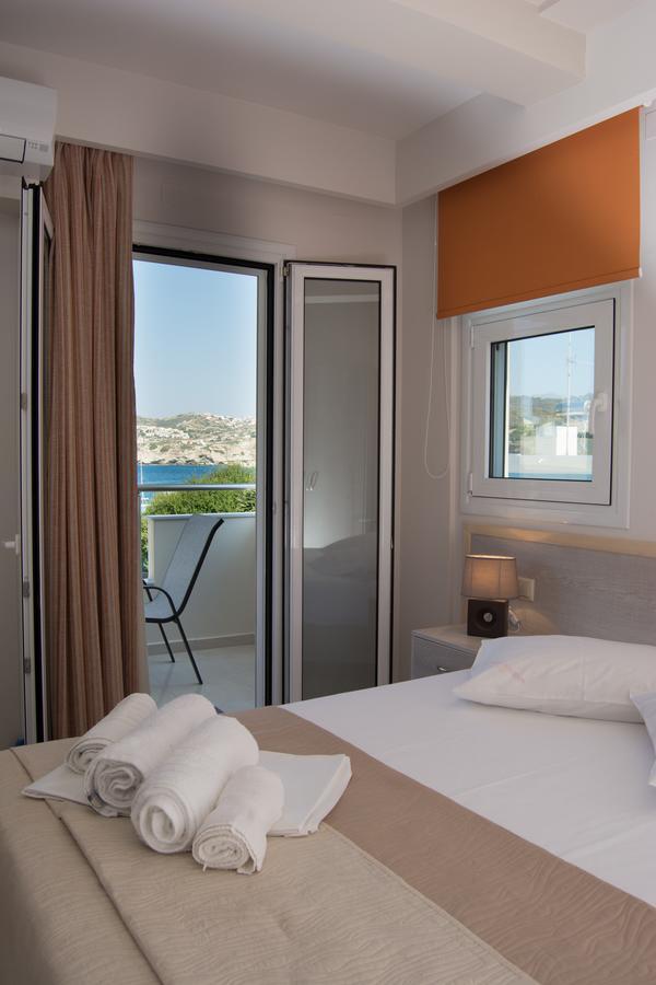 Sirena Superior Aparthotel Agia Pelagia  Buitenkant foto