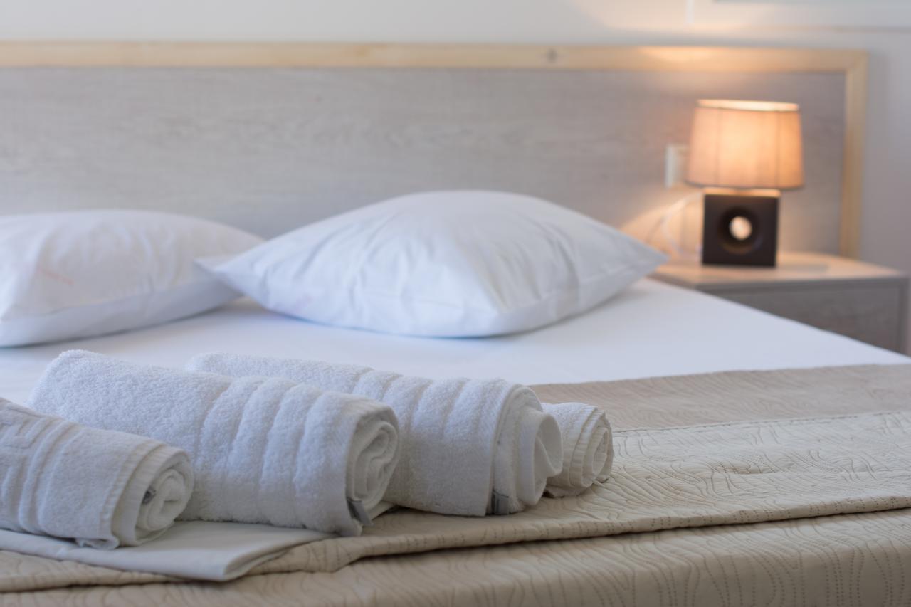 Sirena Superior Aparthotel Agia Pelagia  Buitenkant foto