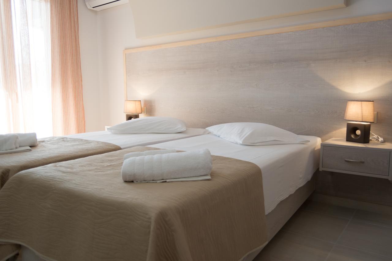 Sirena Superior Aparthotel Agia Pelagia  Buitenkant foto